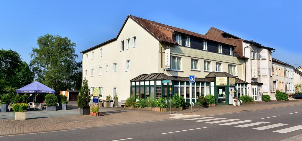 Hotel Maurer Saarwellingen Luaran gambar