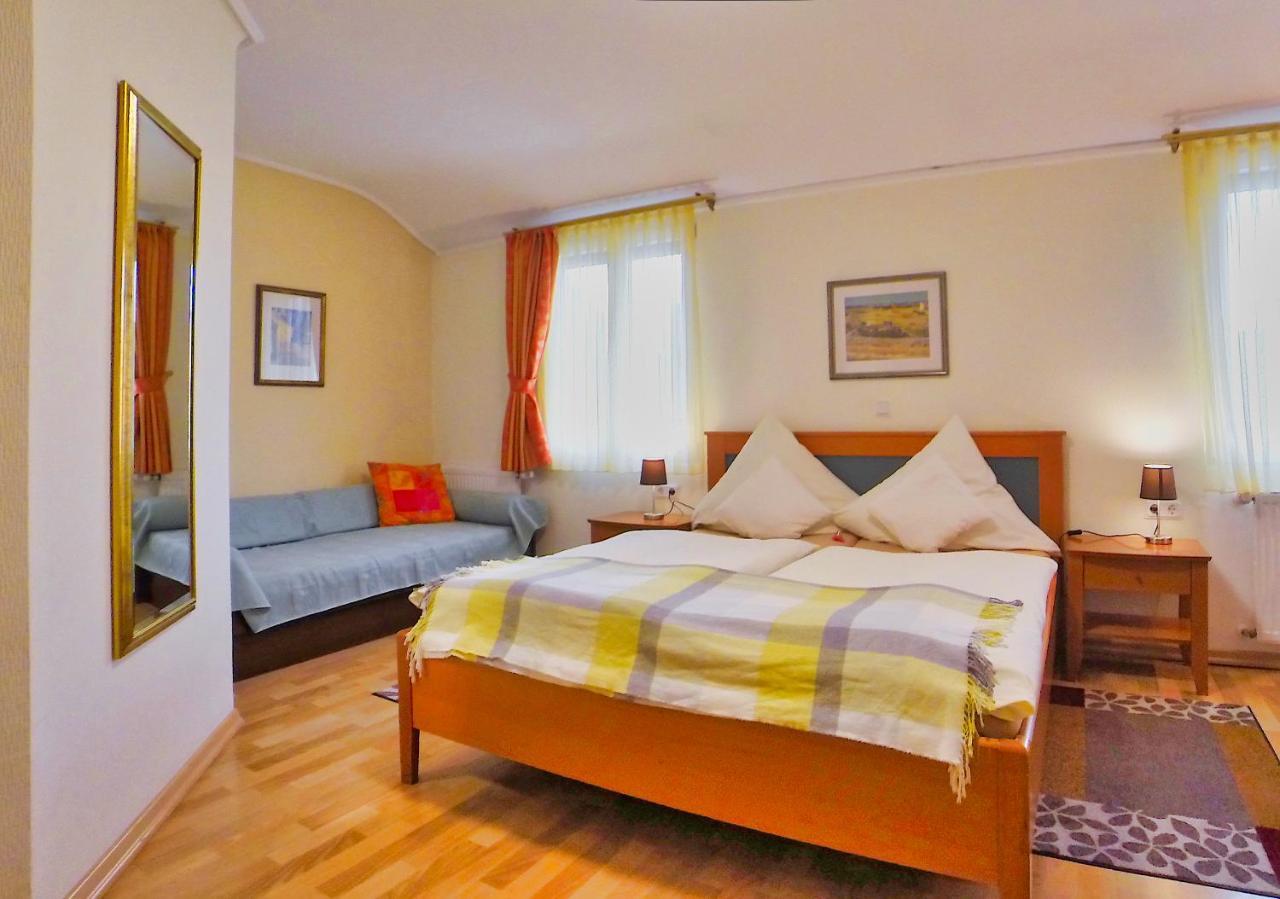 Hotel Maurer Saarwellingen Luaran gambar