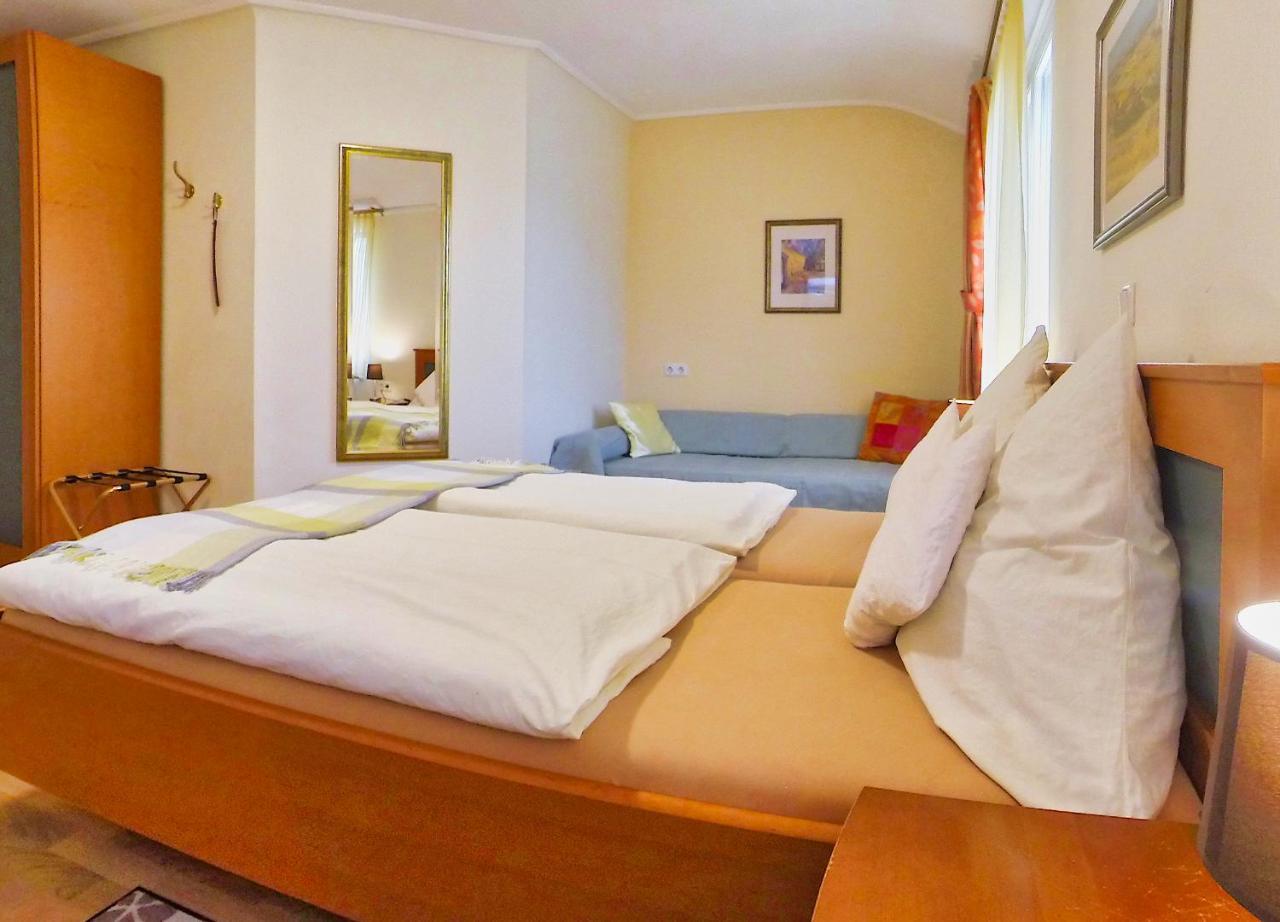 Hotel Maurer Saarwellingen Luaran gambar