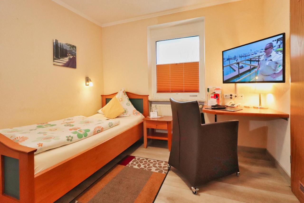 Hotel Maurer Saarwellingen Luaran gambar