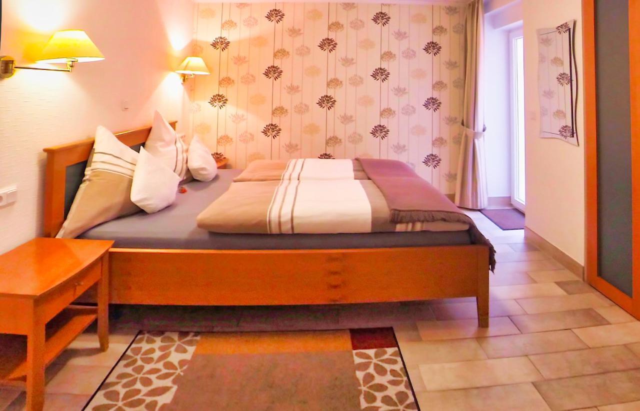 Hotel Maurer Saarwellingen Luaran gambar